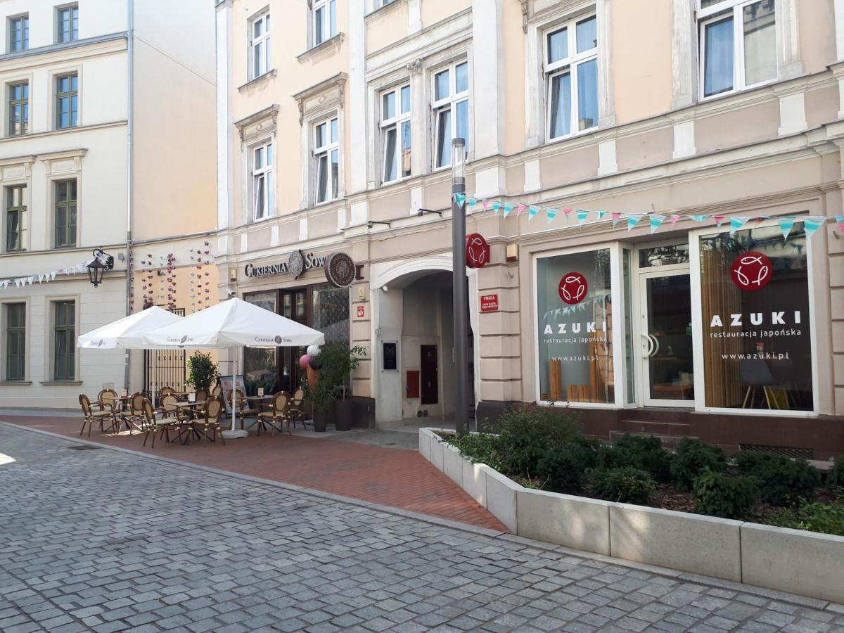 Rezydencja Marzec Hnězdno Exteriér fotografie